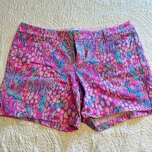 Lilly Pulitzer stretch Callahan shorts